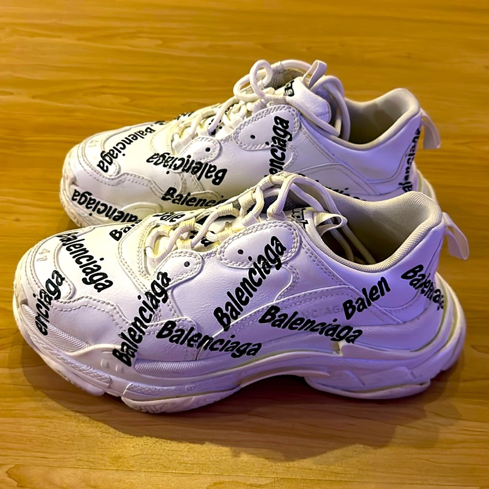 Balenciaga shoes 41 EUR , 7 UK , 8 USA